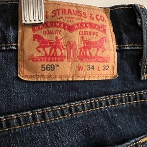 Levi’s 569 34x32